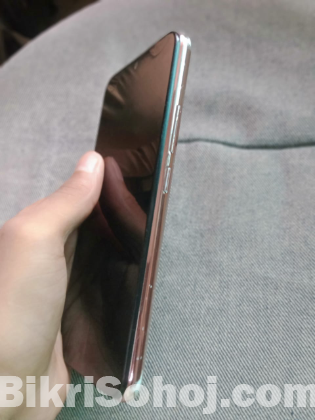 Vivo y 17 pink colour